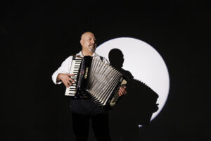 Alexis Balanowsky presenta “Equilibrio” en el CCC